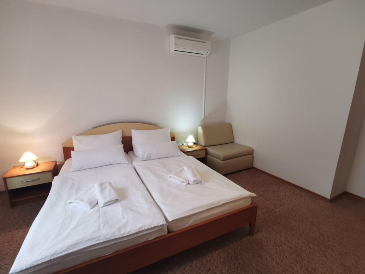Apartments Dajana Silo Екстериор снимка