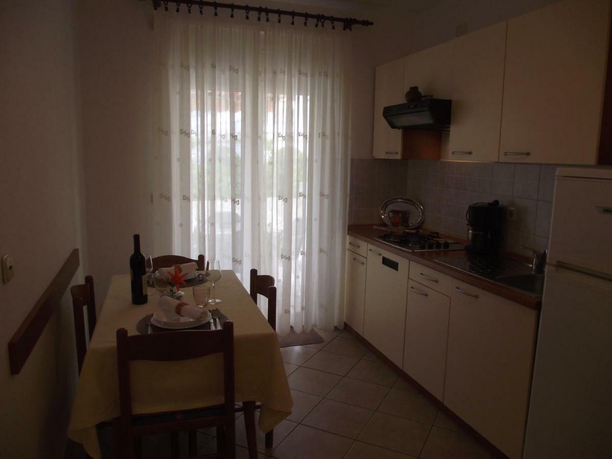 Apartments Dajana Silo Екстериор снимка