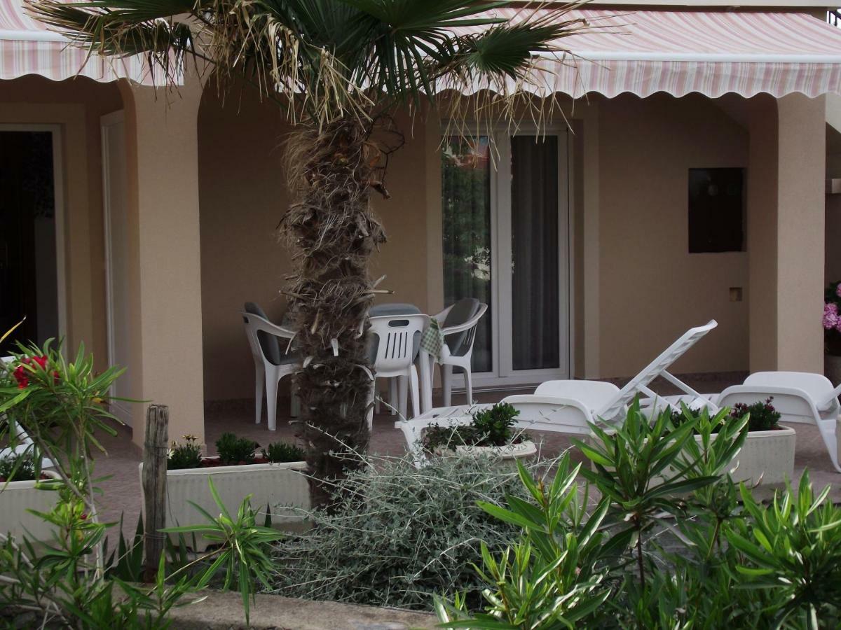 Apartments Dajana Silo Екстериор снимка